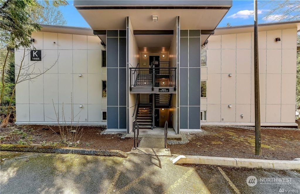 Photo of 14405 NE 32nd Street #K101, Bellevue, WA 98007 (MLS # 2163866)