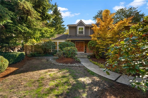 Photo of 15317 NE 108th Place, Redmond, WA 98052 (MLS # 2591334)