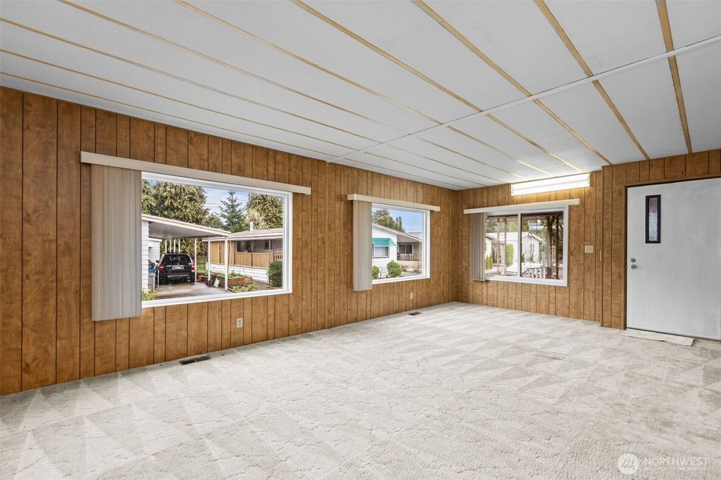 Photo of 21911 SE 107th Place #15, Kent, WA 98031 (MLS # 2495449)