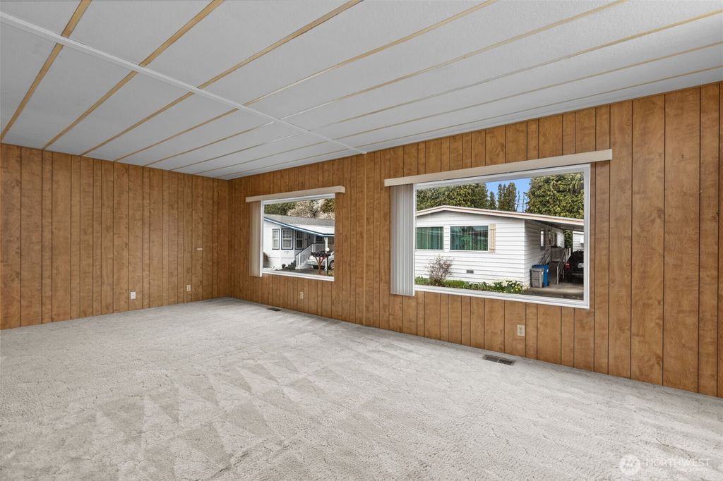 Photo of 21911 SE 107th Place #15, Kent, WA 98031 (MLS # 2495449)