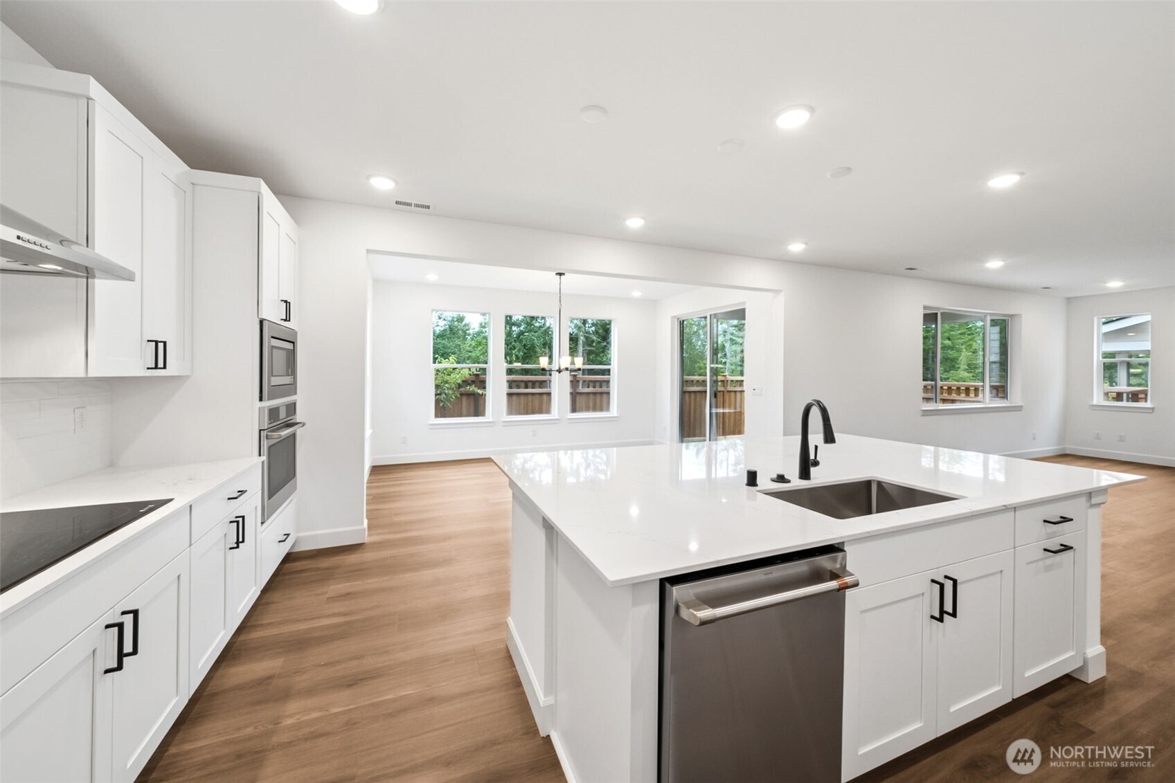 20255 145th Street E 855