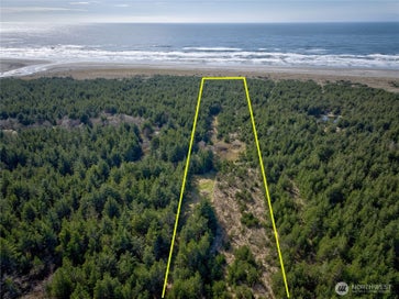 0 35th & J Lane Ilwaco WA 98644