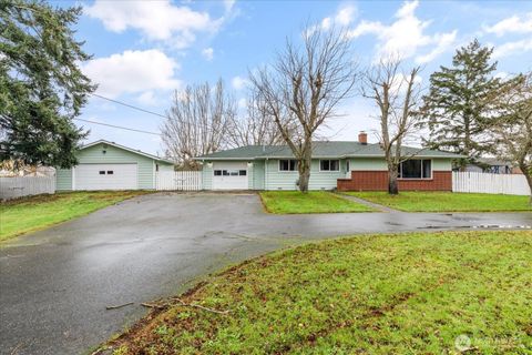 Photo of 1828 SW Rock Rose Drive, Oak Harbor, WA 98277 (MLS # 2461642)