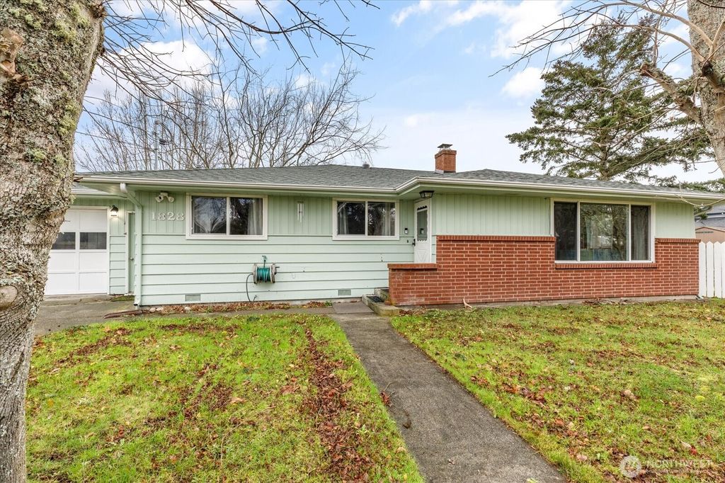 Photo of 1828 SW Rock Rose Drive, Oak Harbor, WA 98277 (MLS # 2461642)