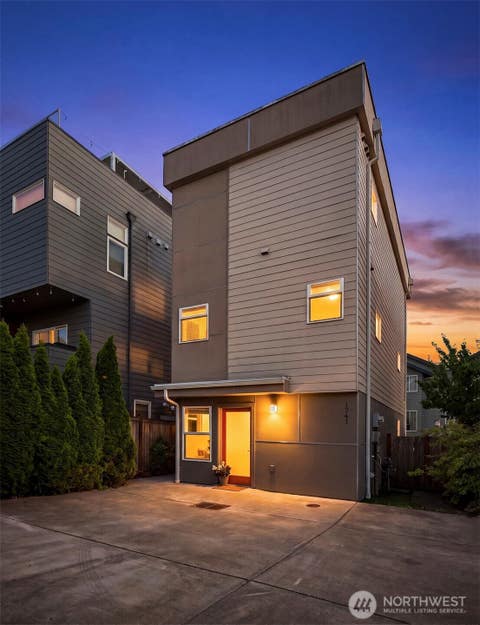 Photo of 1741 NW 60th Street #B, Seattle, WA 98107 (MLS # 2542912)
