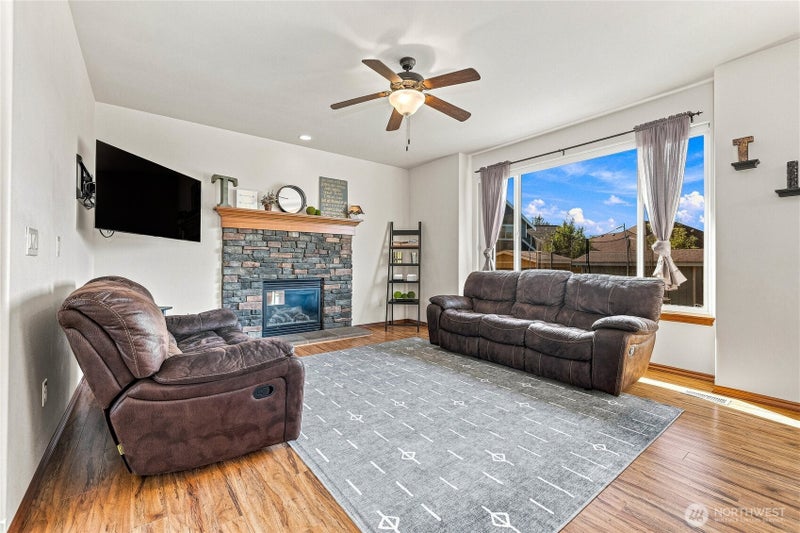 2465 Cirrus Lane
