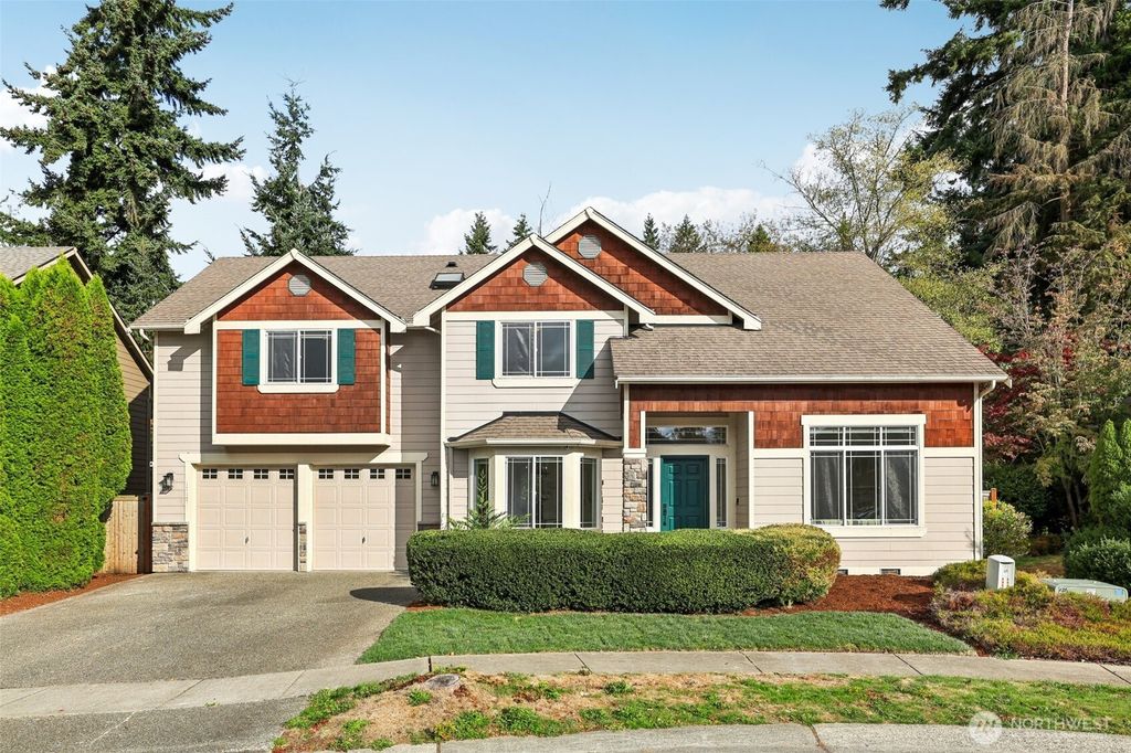 Photo of 1717 SW 144th pl sw Pl, Lynnwood, WA 98087 (MLS # 2443273)