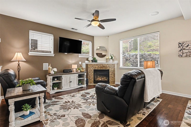 1023 117th Drive SE