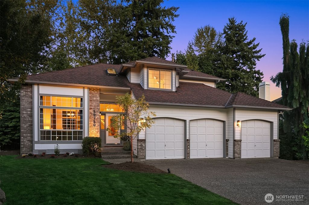 Photo of 19710 131st Place NE, Woodinville, WA 98072 (MLS # 2428251)