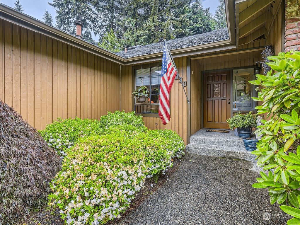 Photo of 1930 144th Street SE, Mill Creek, WA 98012 (MLS # 2126604)