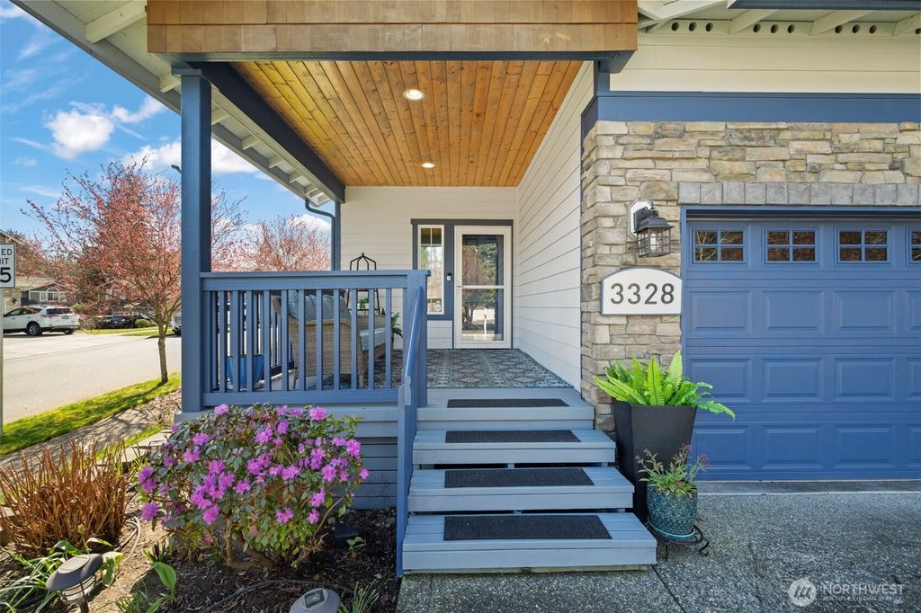 Photo of 3328 124th Street SE, Everett, WA 98208 (MLS # 2500928)