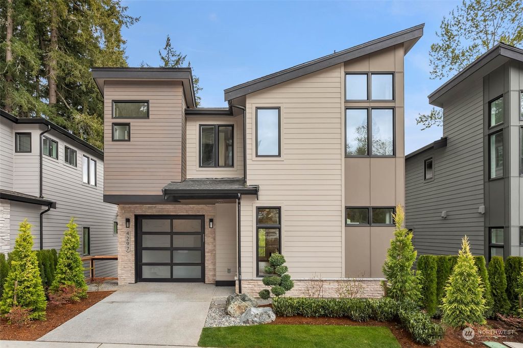 Photo of 4297 216th Place SE, Issaquah, WA 98029 (MLS # 2297082)