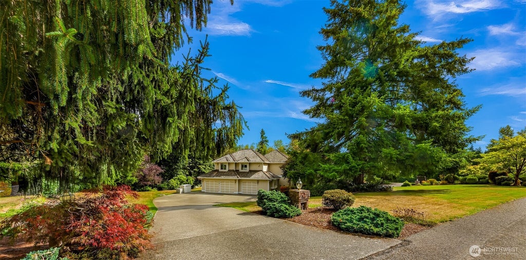 Photo of 3608 264th Avenue NE, Redmond, WA 98053 (MLS # 2562436)