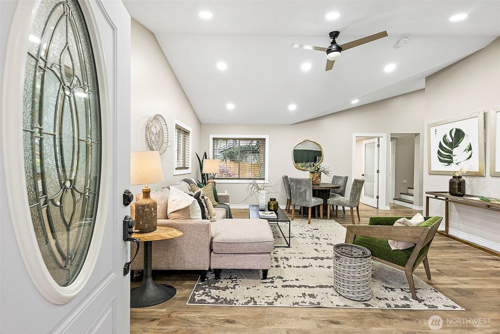 Photo of 20425 198th Avenue SE, Maple Valley, WA 98038 (MLS # 2509216)