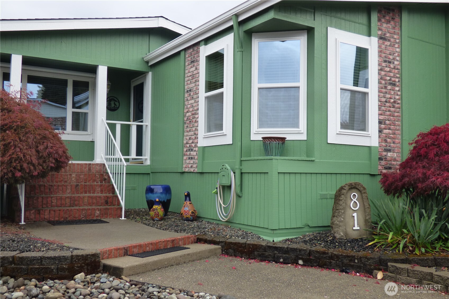 706 Dennis Street SE 81