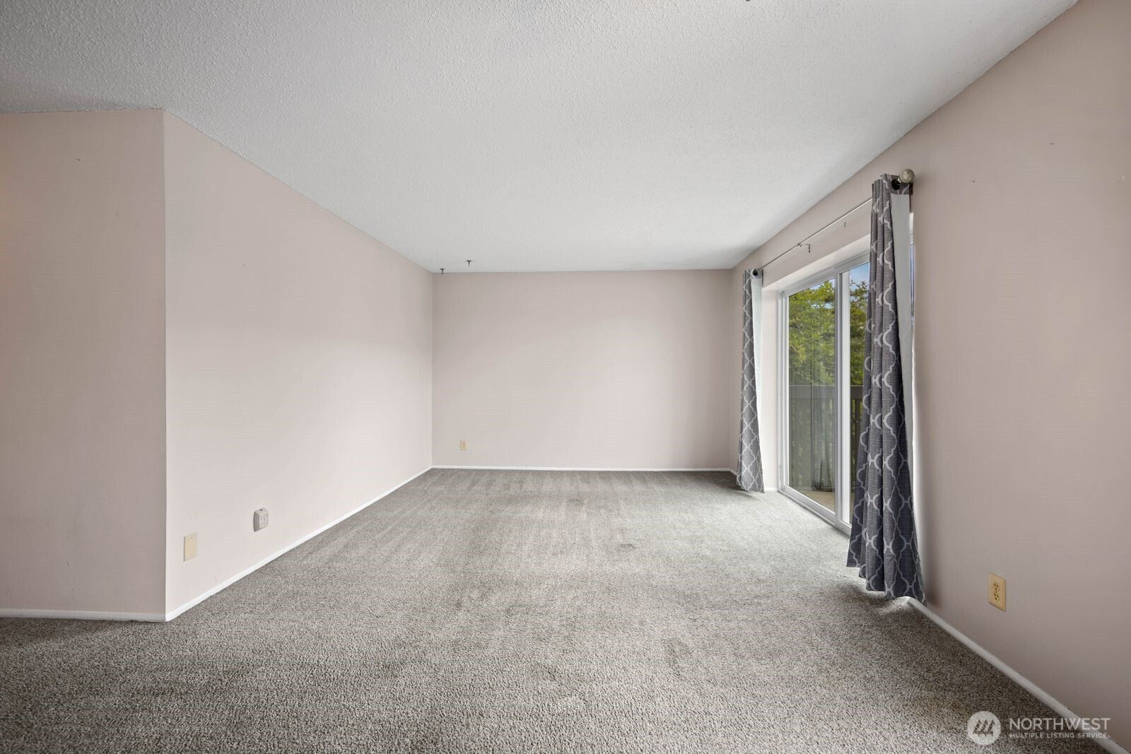 1425 S Puget Drive 117