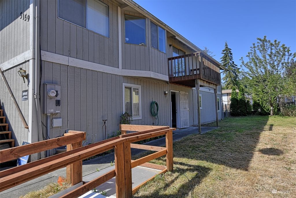 Photo of 5159 S 170th Street, SeaTac, WA 98188 (MLS # 1985078)