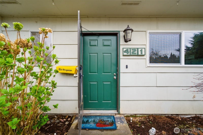 421 NE 105th Street