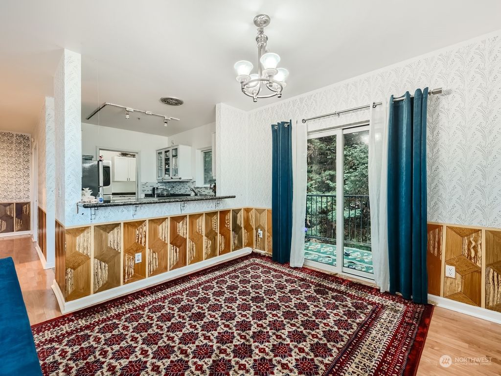 Photo of 1645 288th St St #207, Federal Way, WA 98003 (MLS # 2187134)