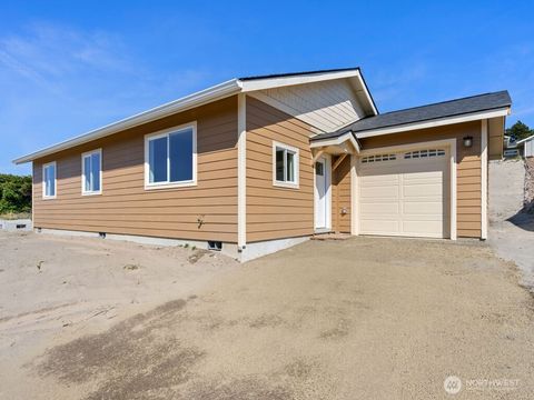 MLS: 2360131