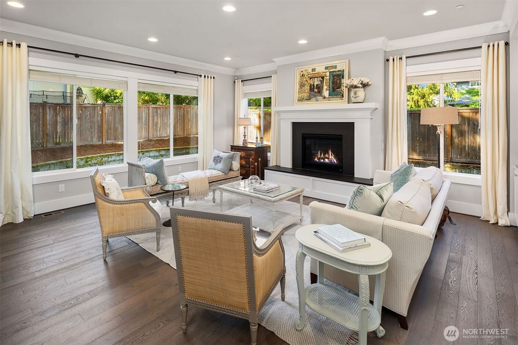 listing image 9365637444955476524