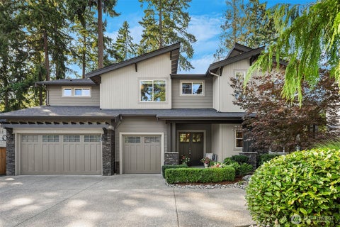 Photo of 4525 90th Avenue SE, Mercer Island, WA 98040 (MLS # 2513965)