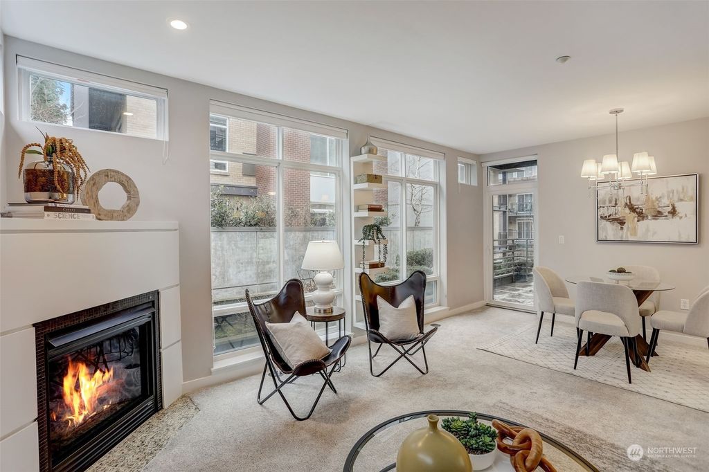 Photo of 211 Kirkland Avenue #219, Kirkland, WA 98033 (MLS # 2197046)
