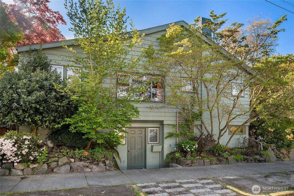 Photo of 123 Crockett Street, Seattle, WA 98109 (MLS # 2364198)