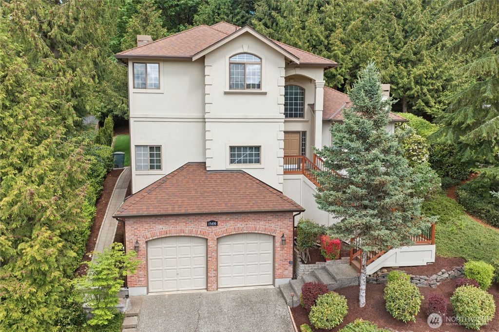 Photo of 15430 SE 67th Place, Bellevue, WA 98006 (MLS # 2511361)