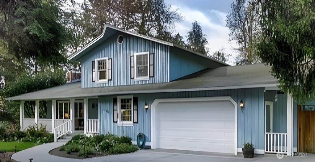 Photo of 17401 NE 195th Street, Woodinville, WA 98072 (MLS # 2516447)