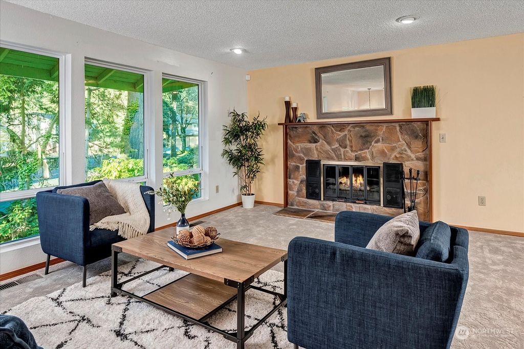 Photo of 18510 129th Lane NE, Bothell, WA 98011 (MLS # 2198813)