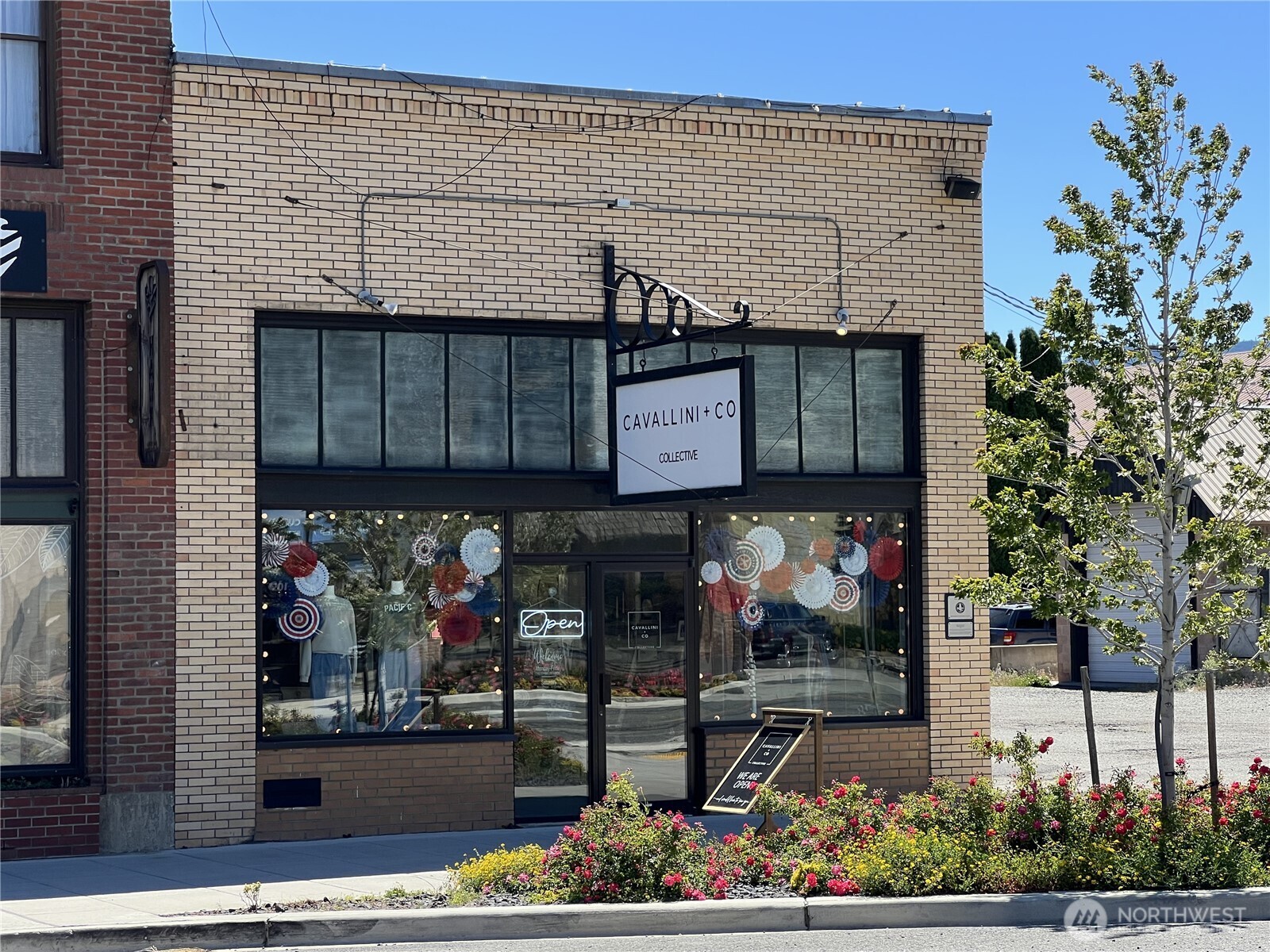 106 E First Street