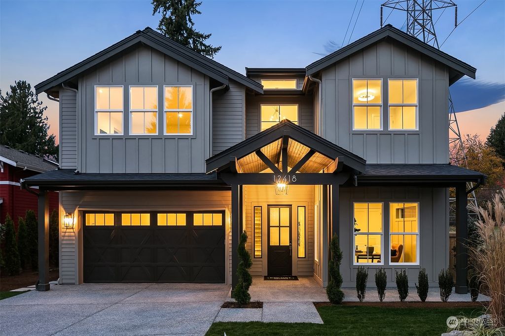 Photo of 12418 NE 108th Place, Kirkland, WA 98033 (MLS # 2189783)