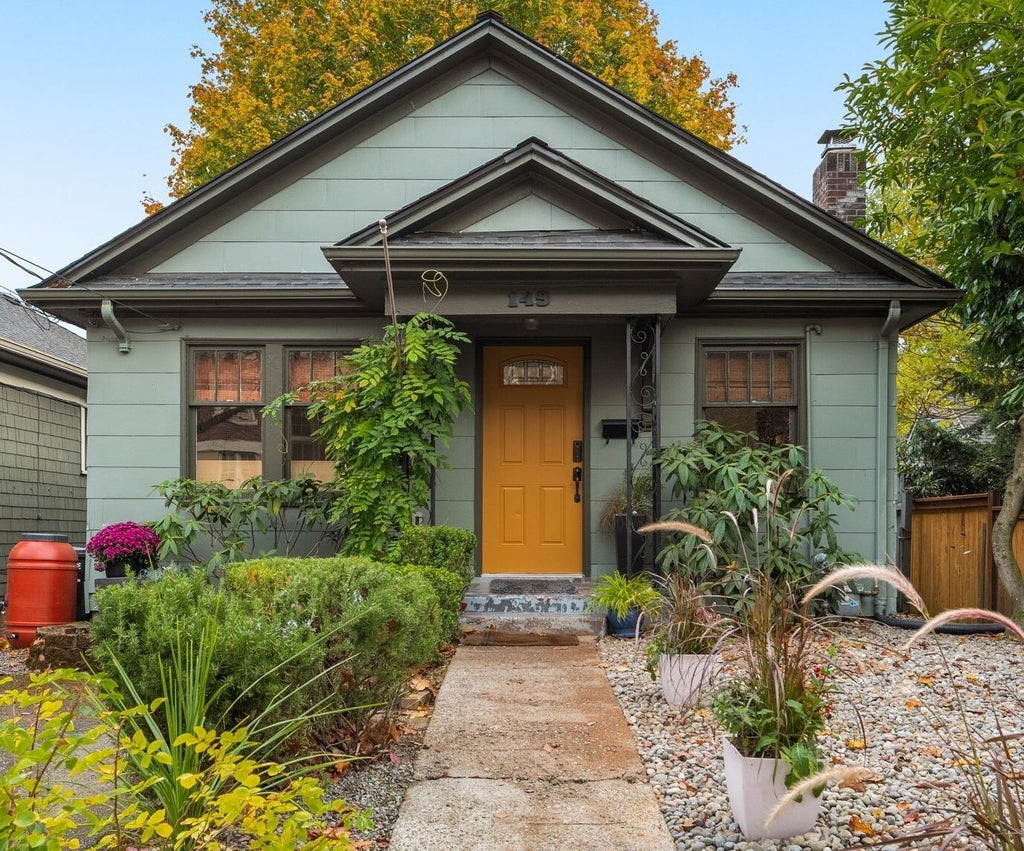 Photo of 149 NW 80th Street, Seattle, WA 98117 (MLS # 2591402)