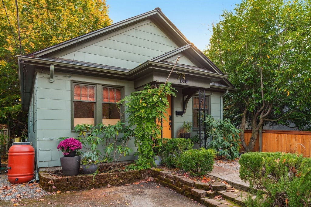 Photo of 149 NW 80th Street, Seattle, WA 98117 (MLS # 2591402)