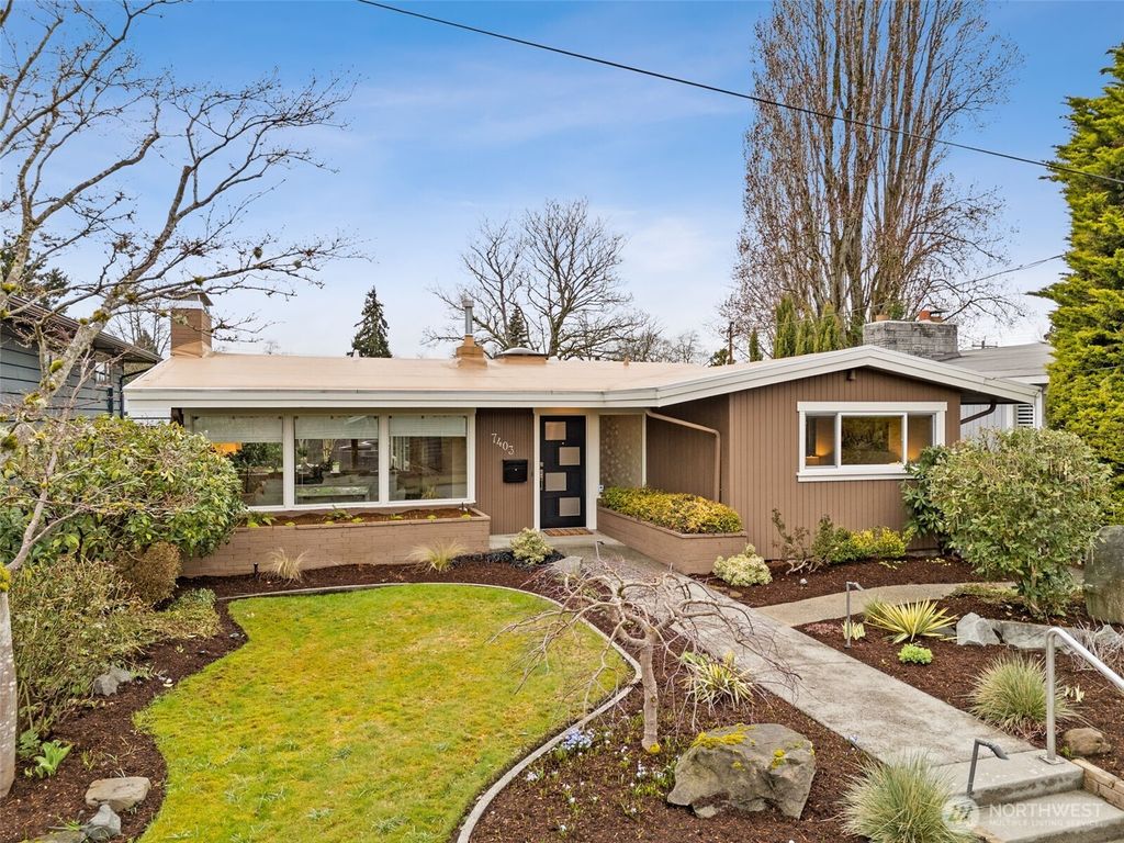 Photo of 7403 42nd Avenue NE, Seattle, WA 98115 (MLS # 2349455)