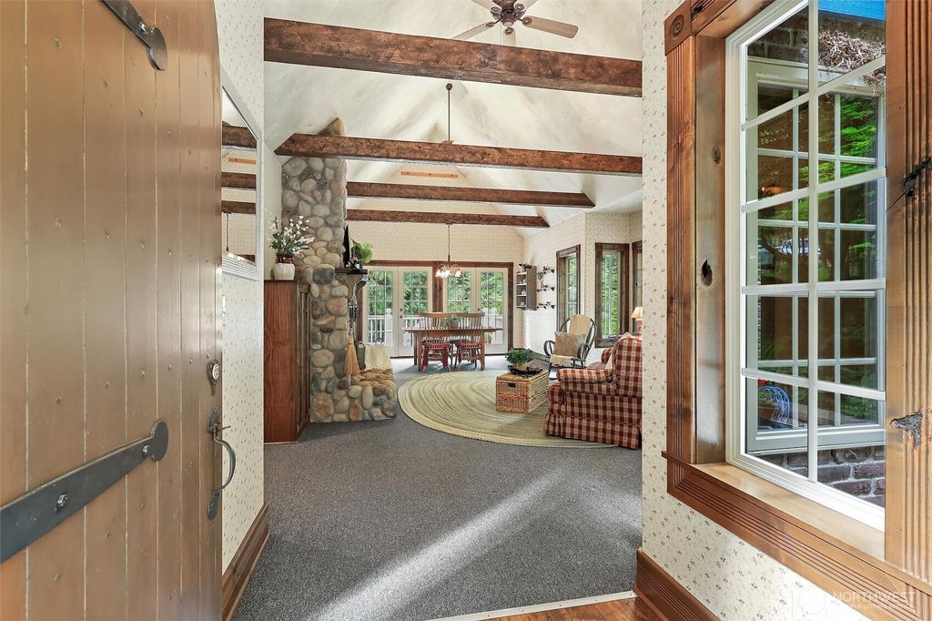 Photo of 17703 20th Street SE, Snohomish, WA 98290 (MLS # 2349092)