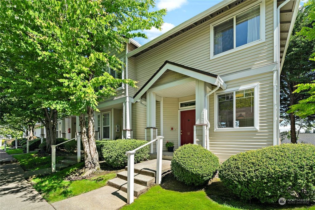 Photo of 2924 151st Place SW #P105, Lynnwood, WA 98087 (MLS # 2234667)