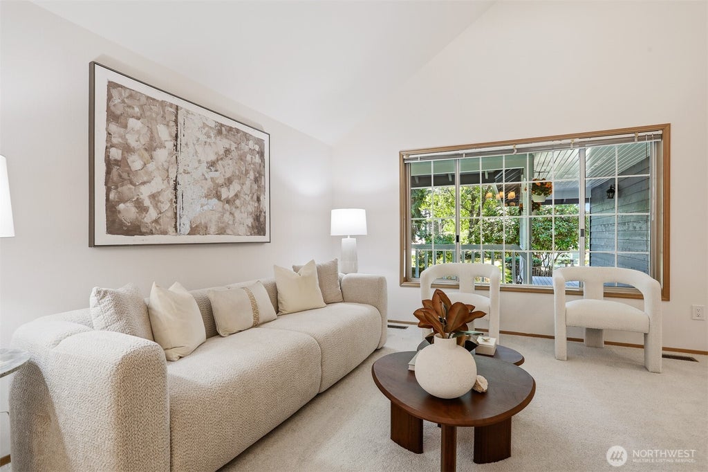 Photo of 11540 Palatine Avenue N, Seattle, WA 98133 (MLS # 2551065)