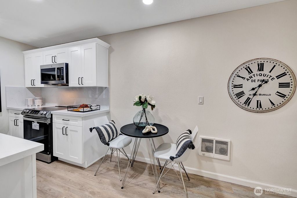 Photo of 6581 137th Place NE #483, Redmond, WA 98052 (MLS # 2427761)