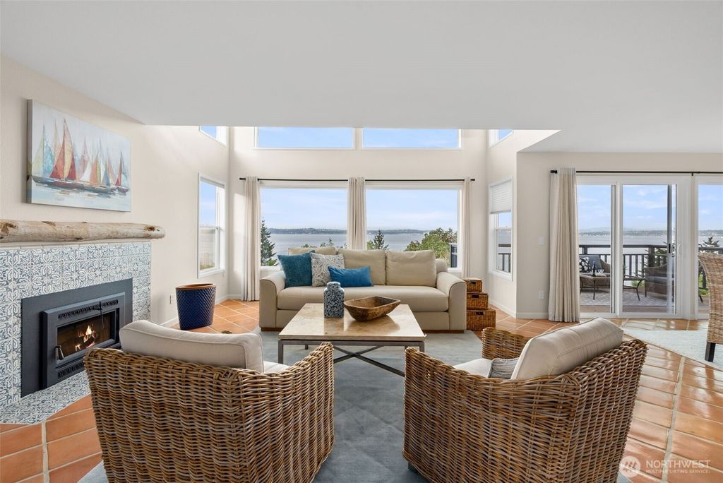 Photo of 10879 Bill Point Circle NE, Bainbridge Island, WA 98110 (MLS # 2523249)