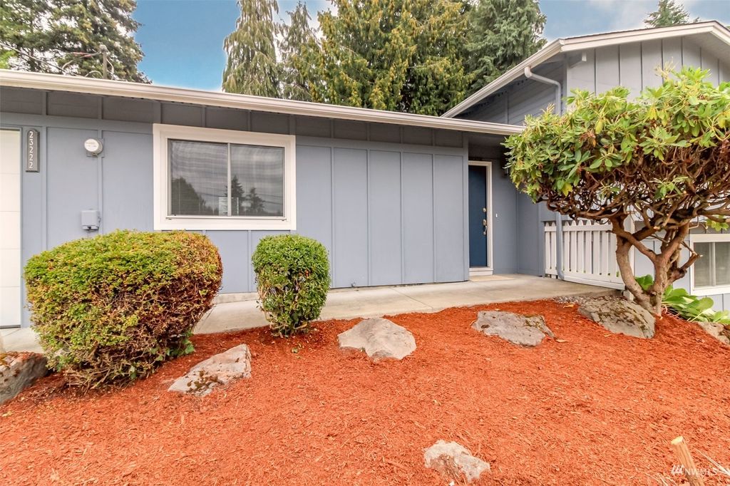 Photo of 23222 21st Avenue S, Des Moines, WA 98198 (MLS # 1986069)