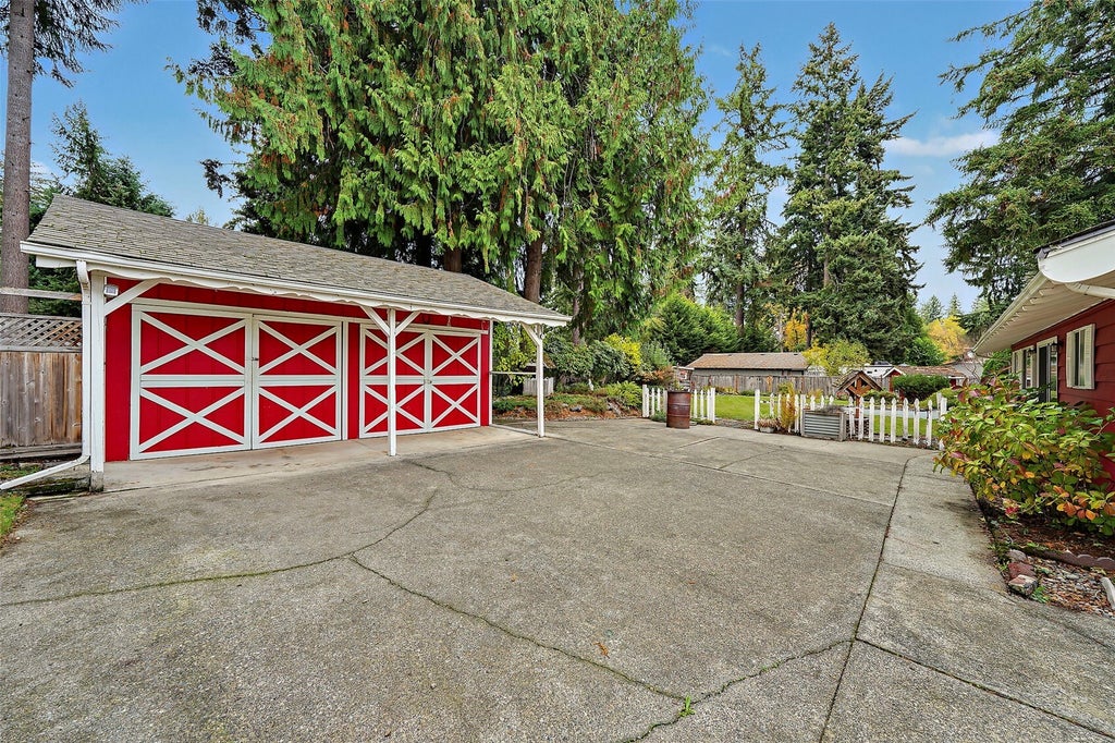 Photo of 12206 47th Avenue E, Tacoma, WA 98446 (MLS # 2598899)