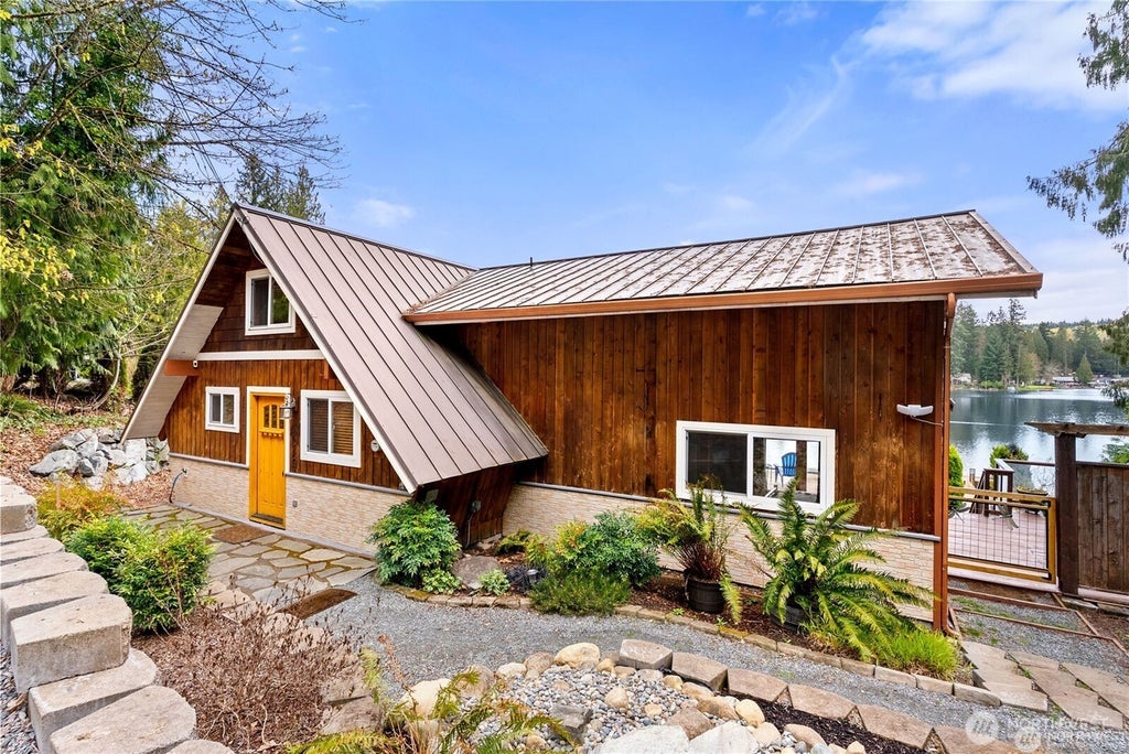 Photo of 32217 Whitman Lake Drive, Graham, WA 98338 (MLS # 2587565)