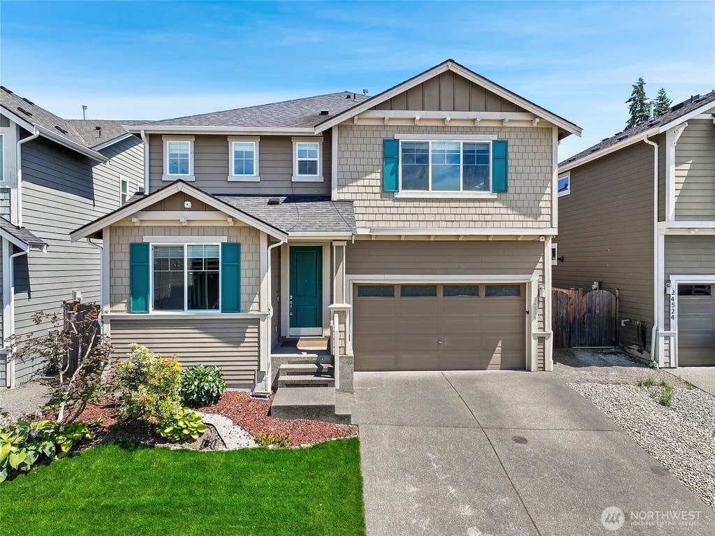 Photo of 24520 96th Avenue S, Kent, WA 98030 (MLS # 2552025)