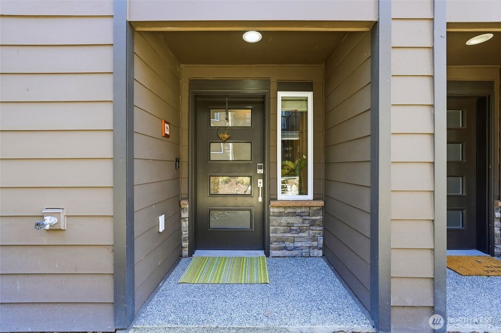 Photo of 14913 48th Avenue W #N2, Edmonds, WA 98026 (MLS # 2501197)