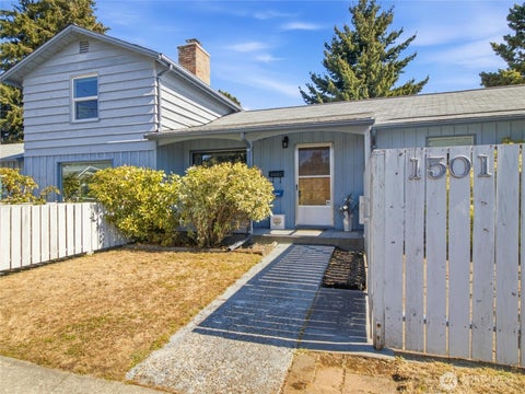 Photo of 1501 N Huson ST, Tacoma, WA 98406 (MLS # 2582463)
