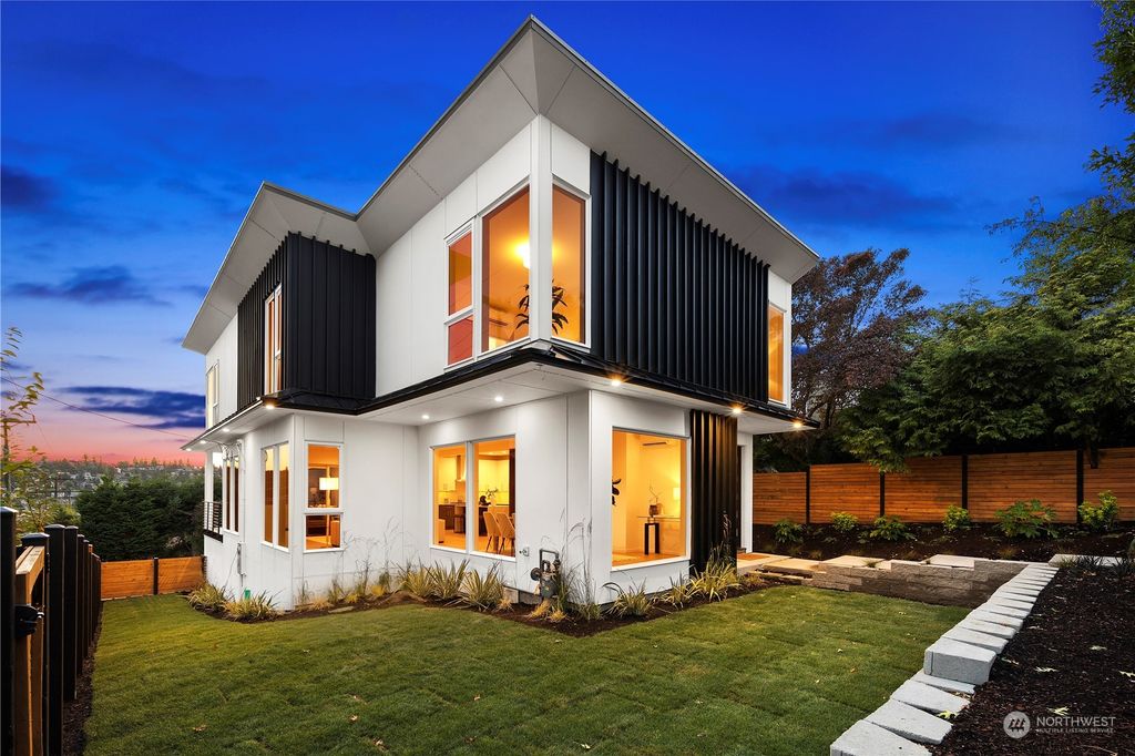 Photo of 3203 12th Avenue W, Seattle, WA 98119 (MLS # 2154186)