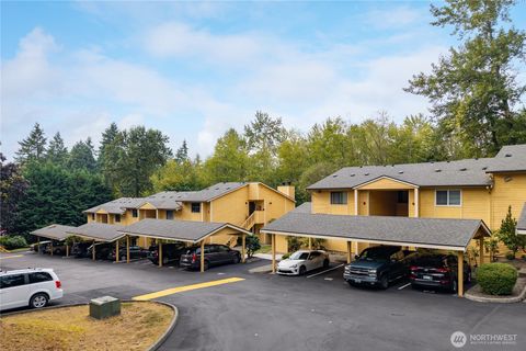Photo of 12815 123rd Street Ct E, Puyallup, WA 98374 (MLS # 2441947)