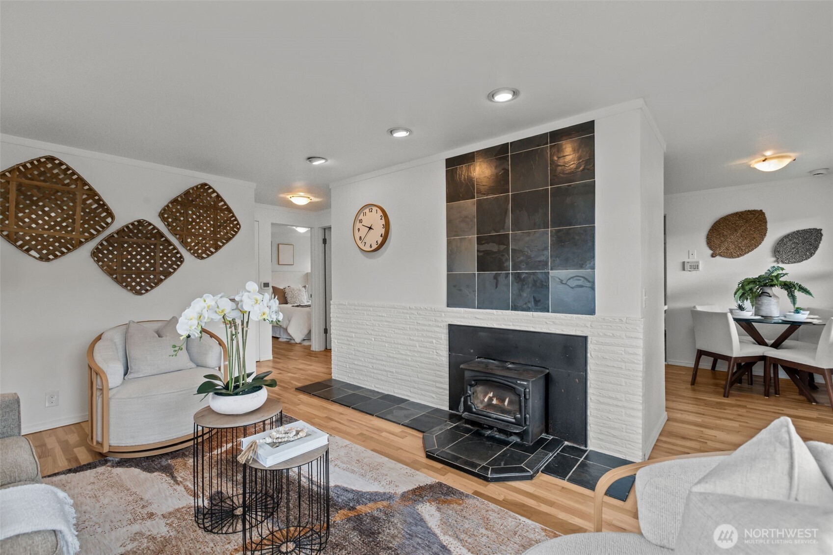 16227 15th Avenue SW